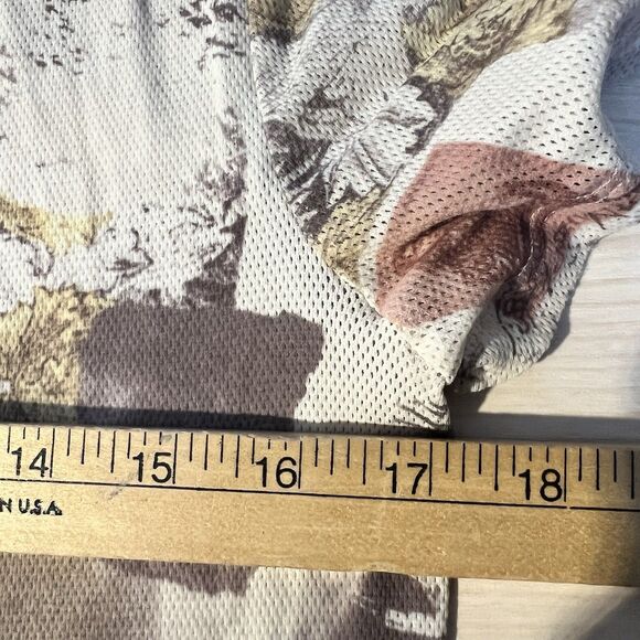 St. John Sport Blouse S USA Open Knit Travel Postage Stamp Preppy Casual Summer - Picture 7 of 10